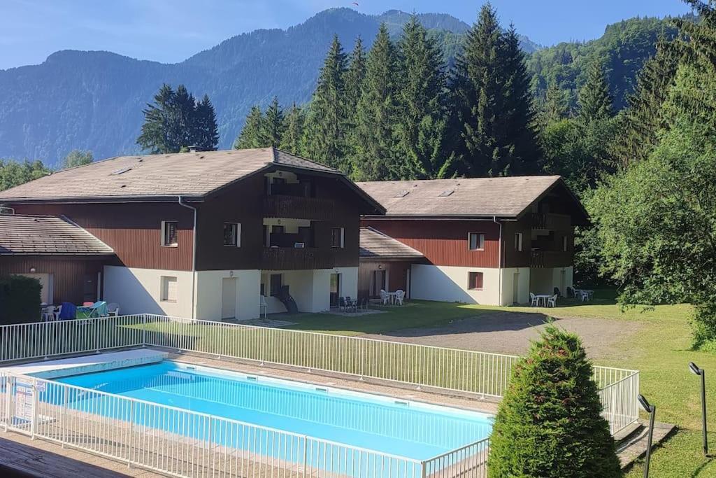 Samoens Residence Grand Tetras 4 Personnes Piscine Exterior photo